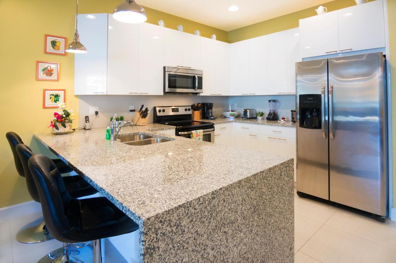 Serenity Resort 3 Bedroom Vacation Townhome With Pool Клермон Экстерьер фото
