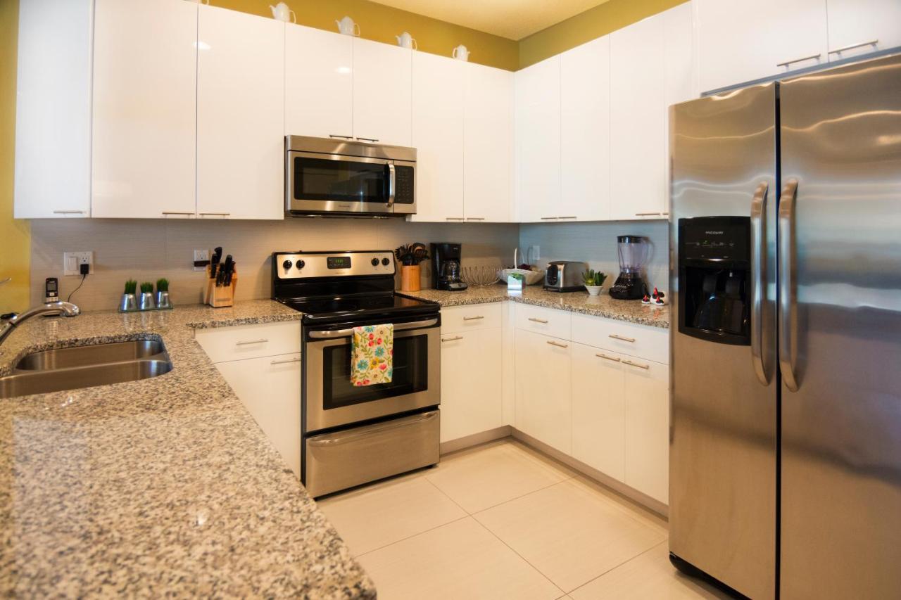 Serenity Resort 3 Bedroom Vacation Townhome With Pool Клермон Экстерьер фото